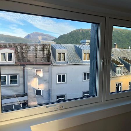 Spacious Central Apartment Tromsø Eksteriør bilde